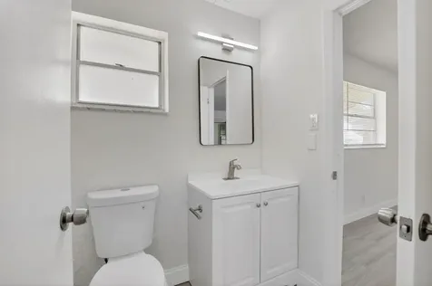 703 SW 18th Street Boynton Beach FL 33426