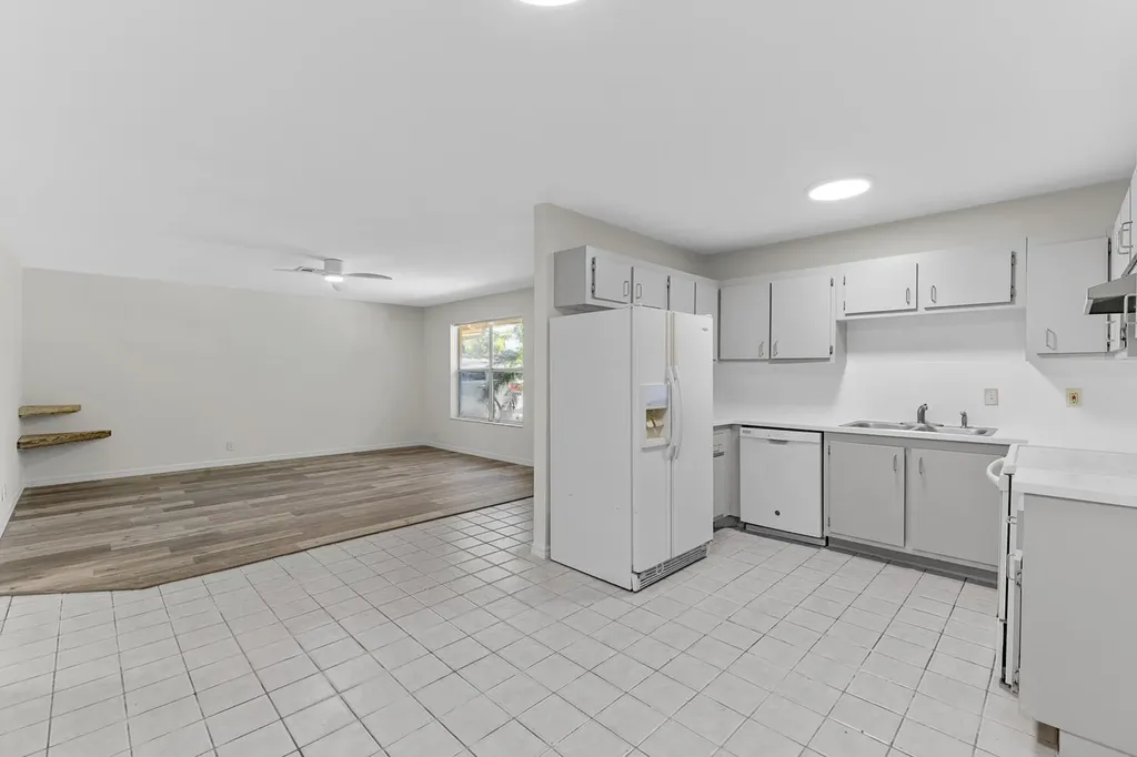13868 York Court Wellington FL 33414