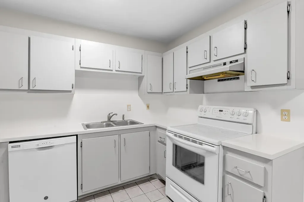 13868 York Court Wellington FL 33414