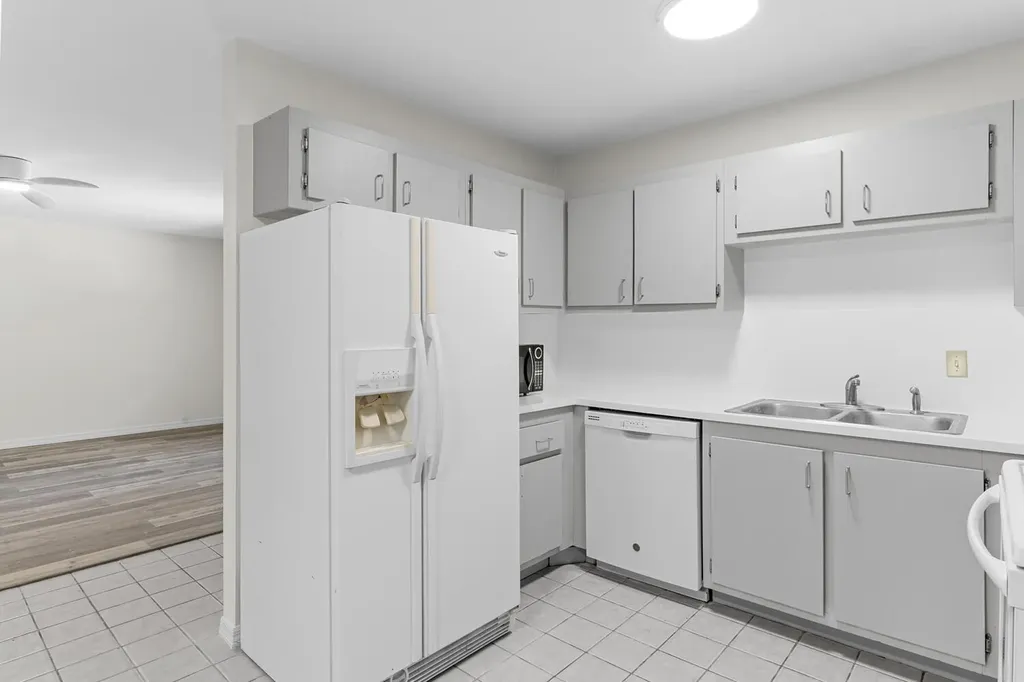 13868 York Court Wellington FL 33414