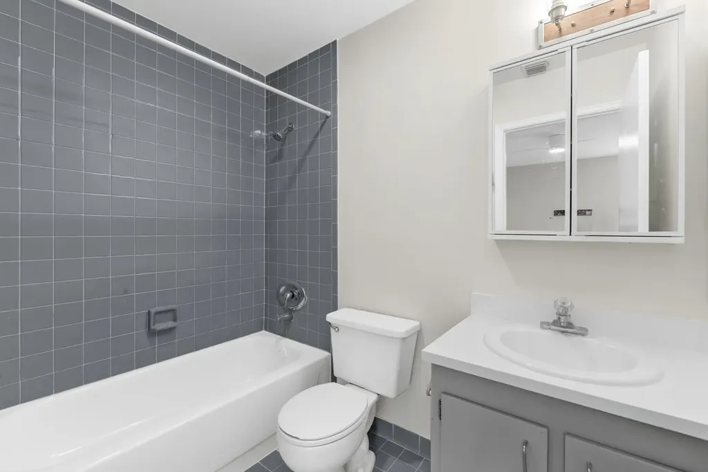 13868 York Court Wellington FL 33414