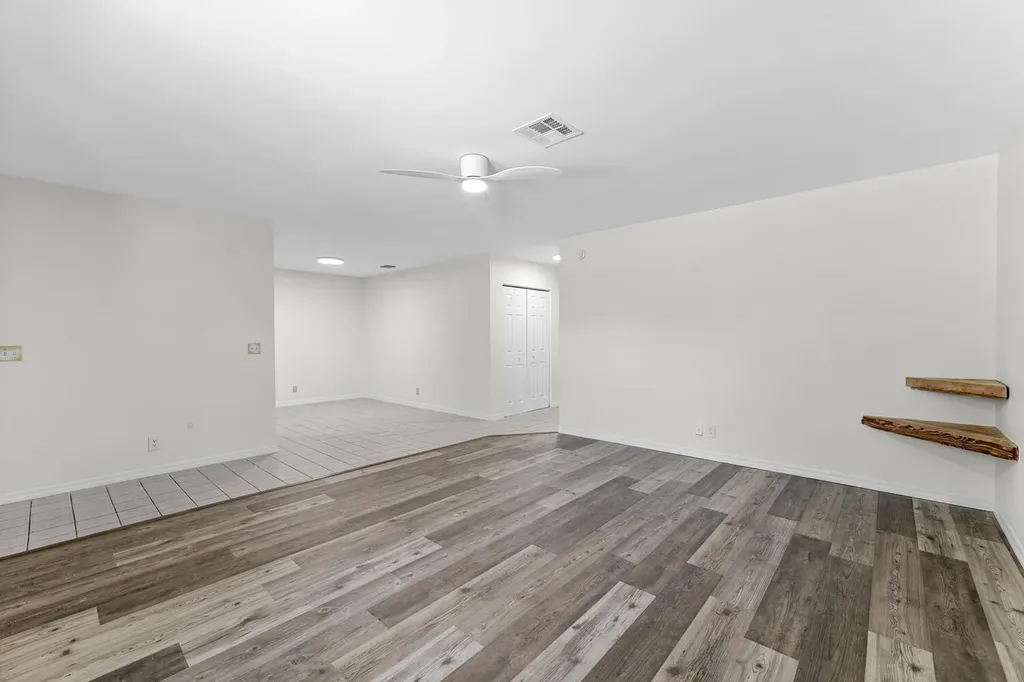 13868 York Court Wellington FL 33414