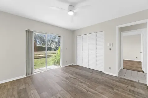 13868 York Court Wellington FL 33414
