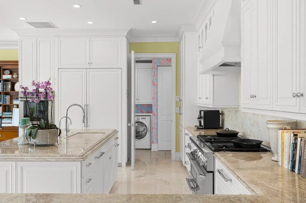 2870 NE 24th Place Fort Lauderdale FL 33305