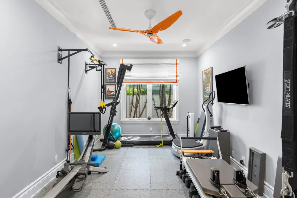 2870 NE 24th Place Fort Lauderdale FL 33305