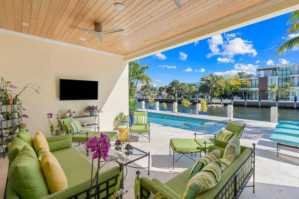 2870 NE 24th Place Fort Lauderdale FL 33305