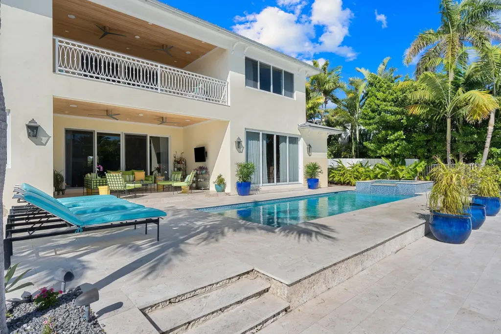2870 NE 24th Place Fort Lauderdale FL 33305
