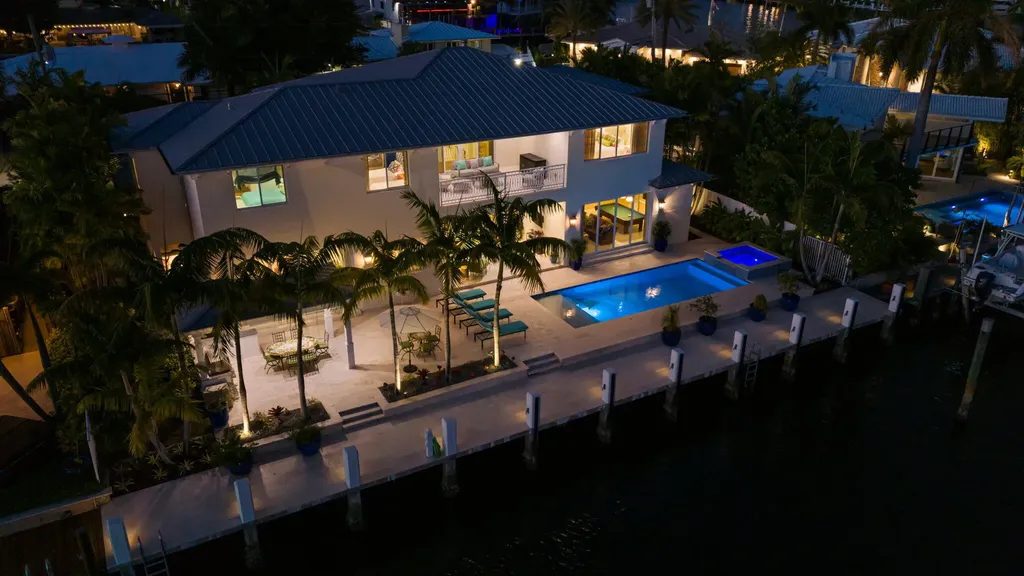 2870 NE 24th Place Fort Lauderdale FL 33305