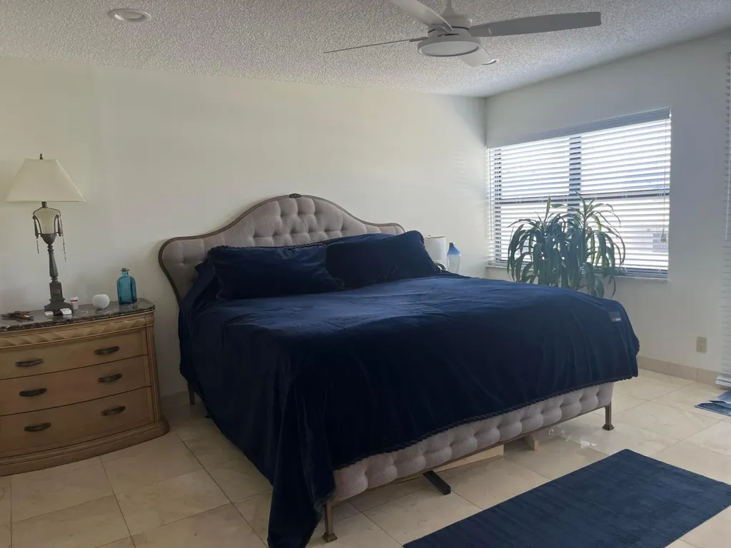 330 SE 20th Avenue Deerfield Beach FL 33441