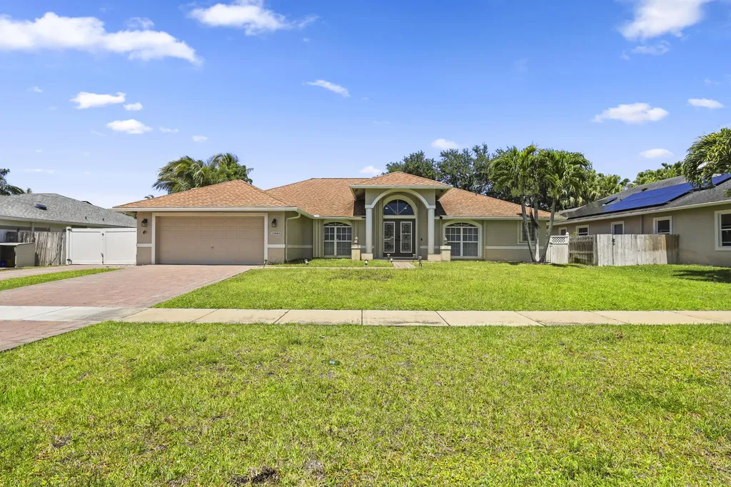 13885 Sheffield Street Wellington FL 33414