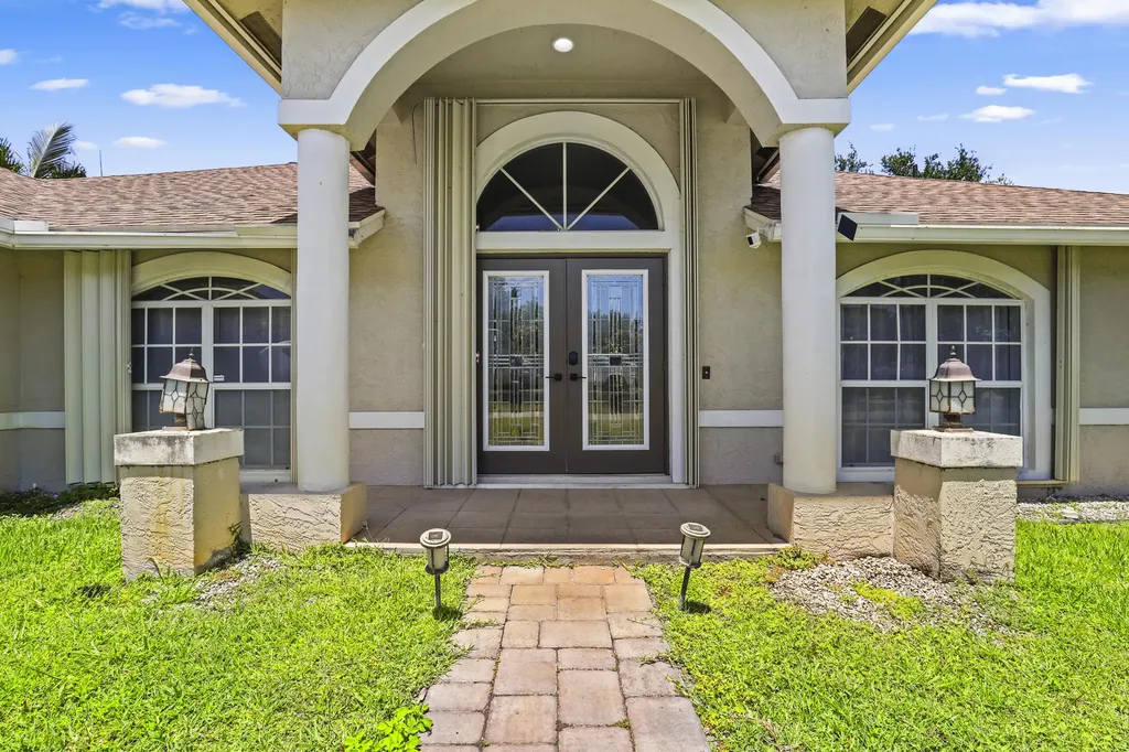 13885 Sheffield Street Wellington FL 33414