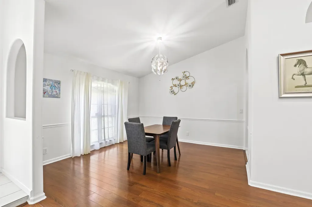 13885 Sheffield Street Wellington FL 33414