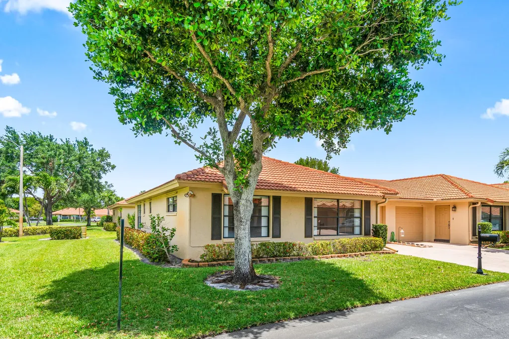 4655 Mahoe Tree Place Boynton Beach FL 33436