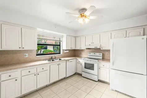 4655 Mahoe Tree Place Boynton Beach FL 33436