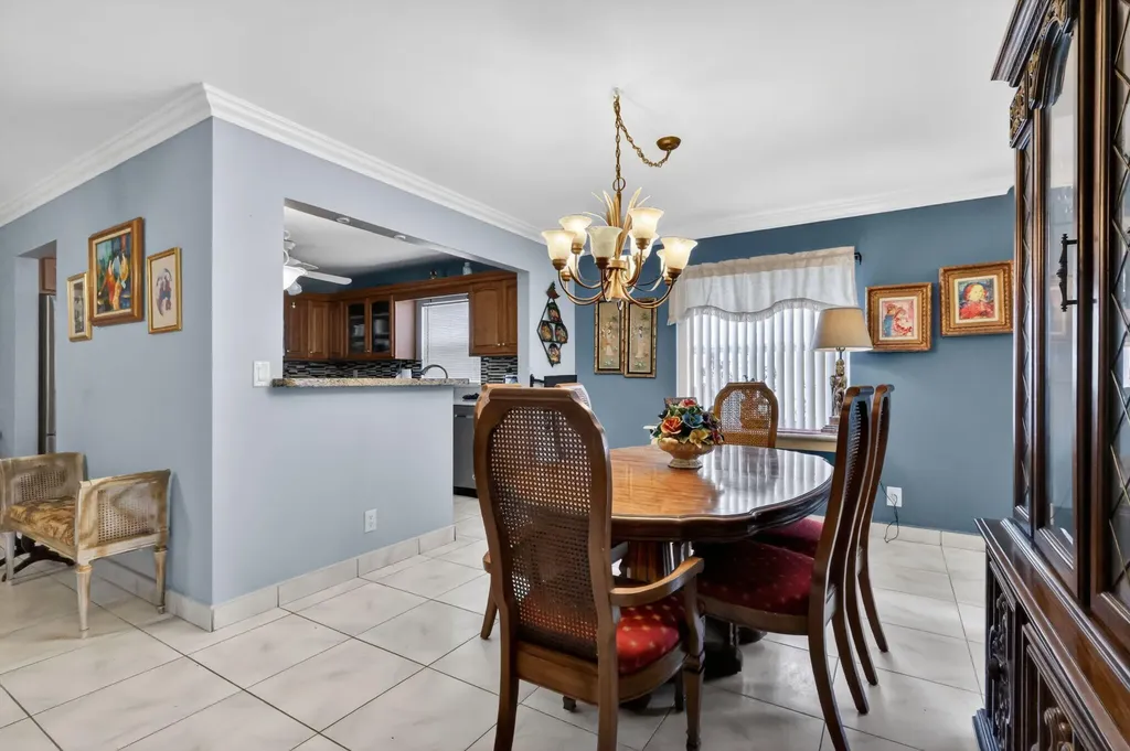 13469 Vía Vesta Delray Beach FL 33484