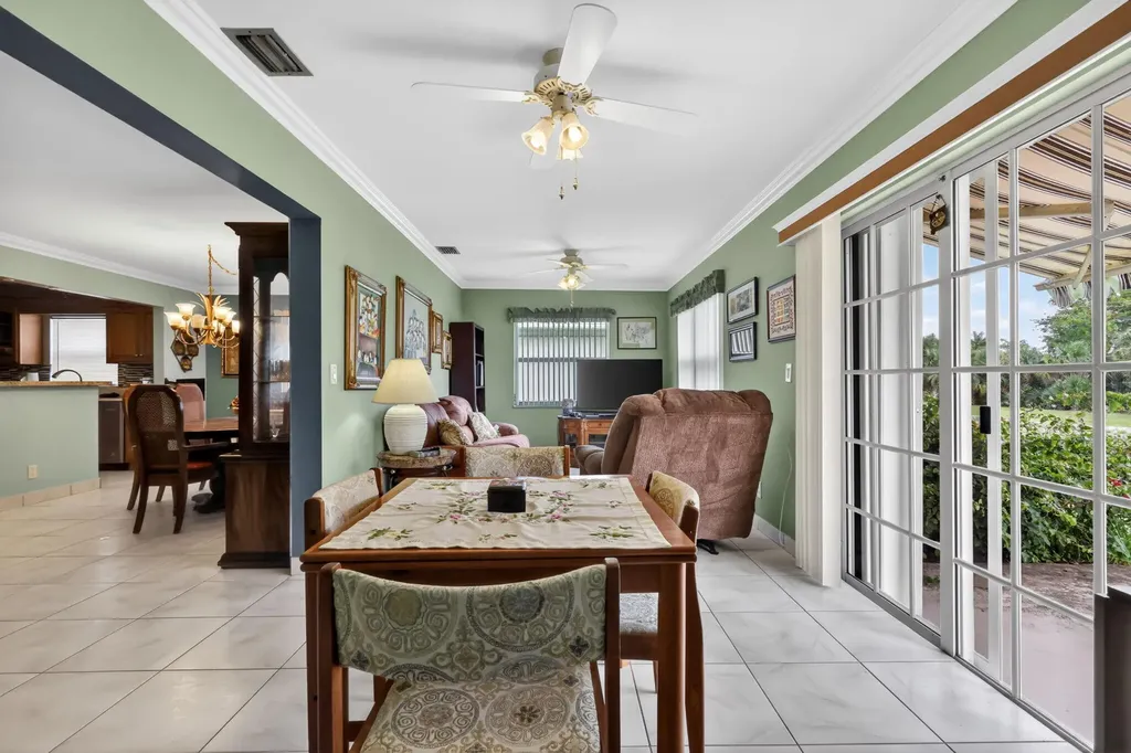 13469 Vía Vesta Delray Beach FL 33484