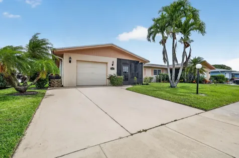 13469 Vía Vesta Delray Beach FL 33484