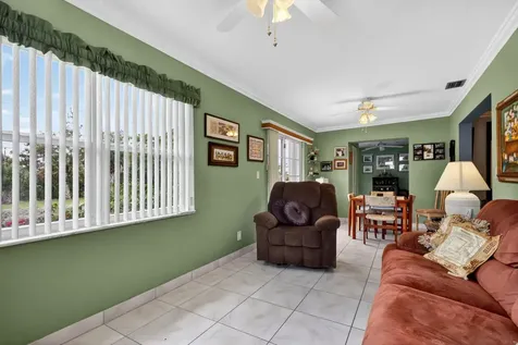 13469 Vía Vesta Delray Beach FL 33484