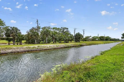13469 Vía Vesta Delray Beach FL 33484