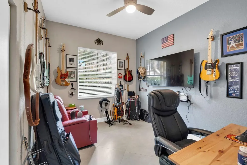 5812 NW 119th Terrace Coral Springs FL 33076