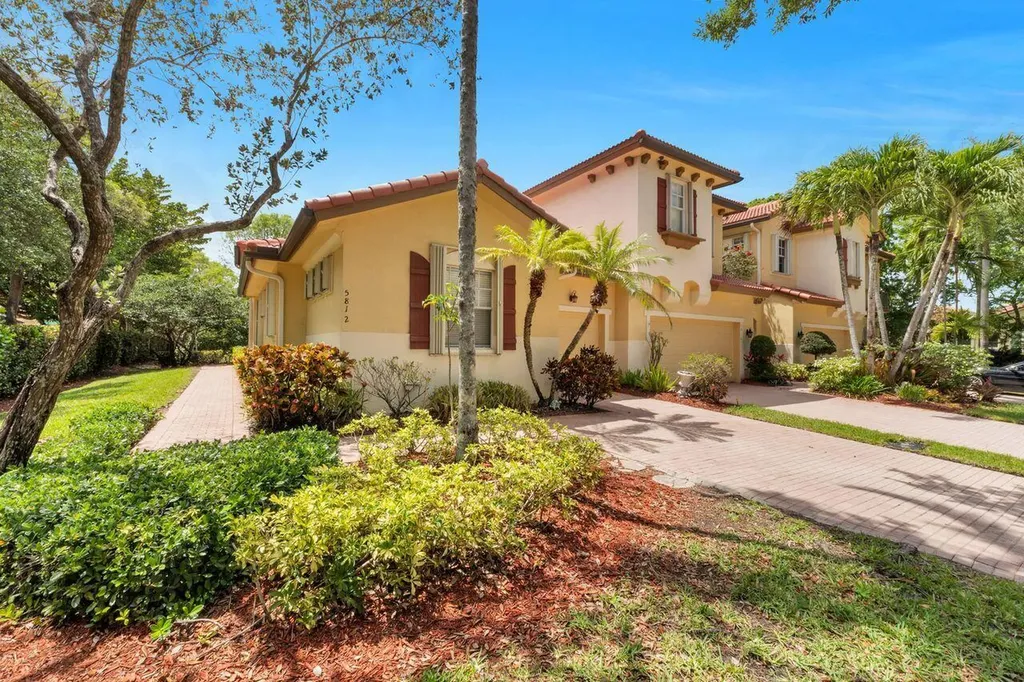 5812 NW 119th Terrace Coral Springs FL 33076