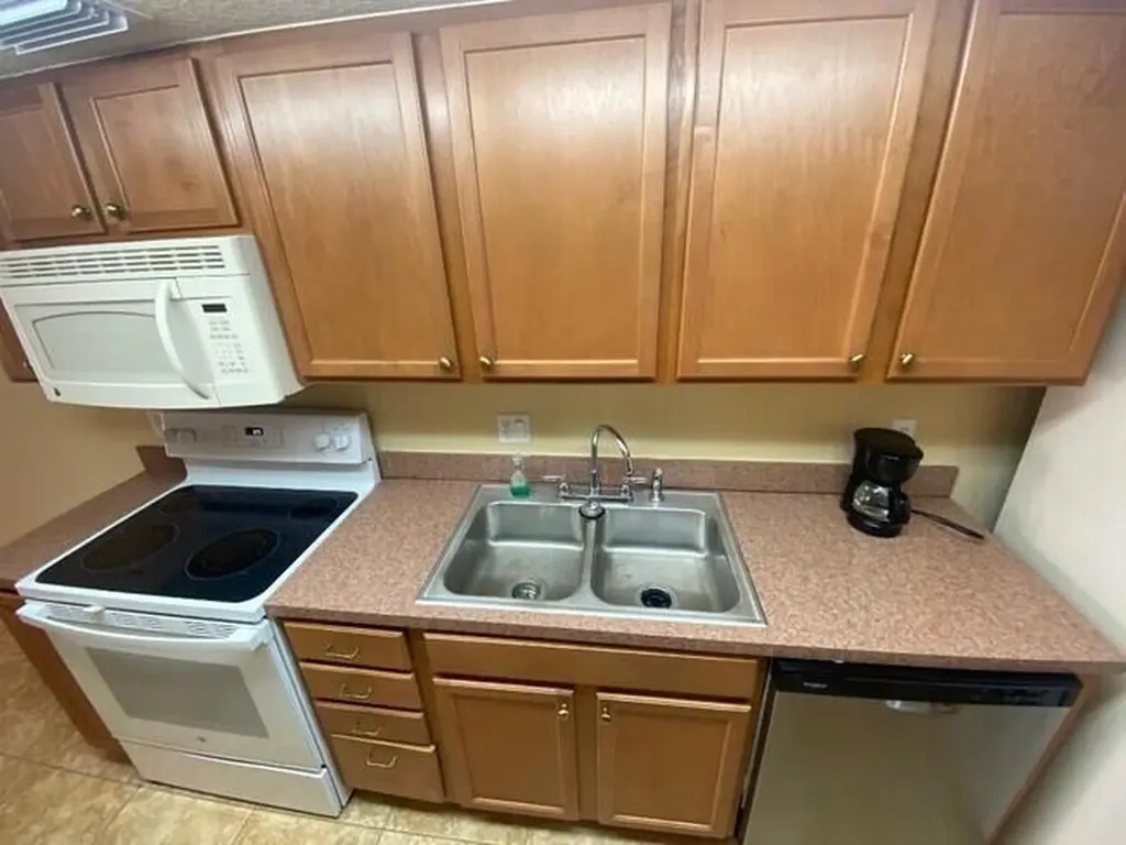 135 NW 5th Avenue Delray Beach FL 33444