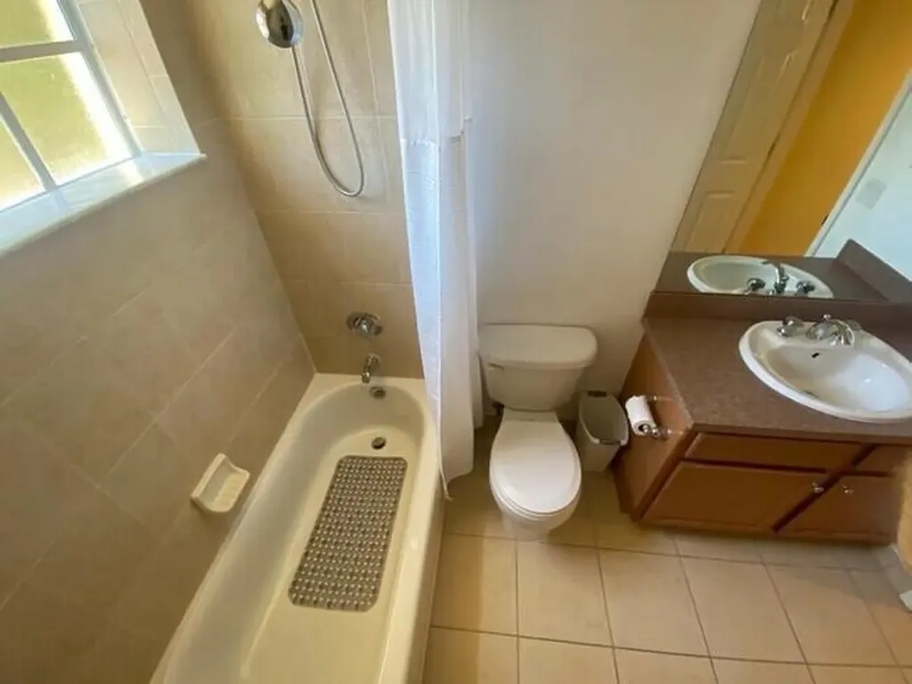 135 NW 5th Avenue Delray Beach FL 33444