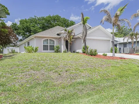 261 Midvale Terrace Sebastian FL 32958