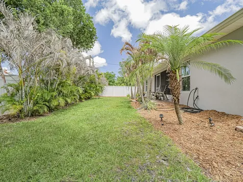 261 Midvale Terrace Sebastian FL 32958
