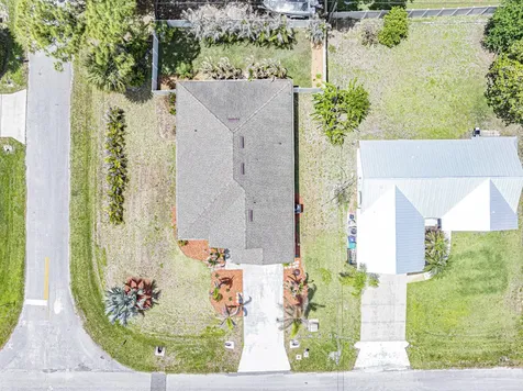261 Midvale Terrace Sebastian FL 32958