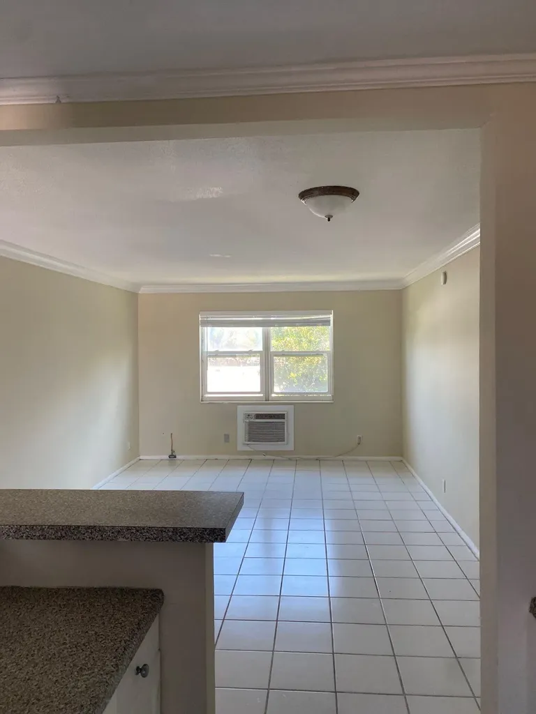1450 E Sample Road Pompano Beach FL 33064