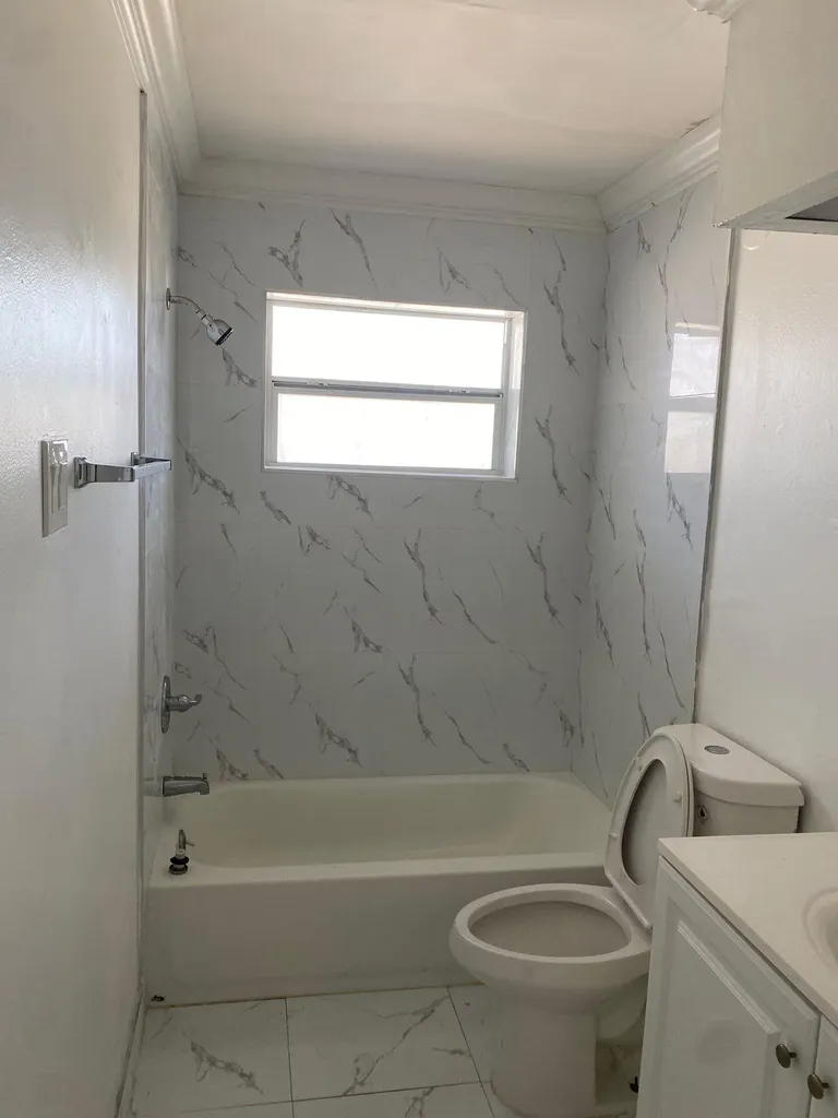 1450 E Sample Road Pompano Beach FL 33064