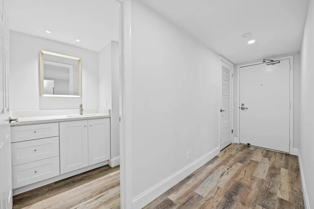 799 Jeffery Street Boca Raton FL 33487
