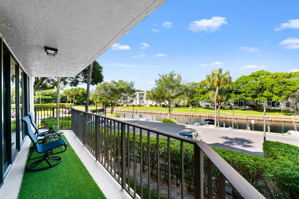 799 Jeffery Street Boca Raton FL 33487