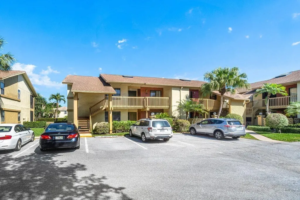 13135 Chadwick Court Wellington FL 33414