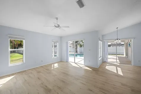 1751 SW Bayshore Boulevard Port St Lucie FL 34984