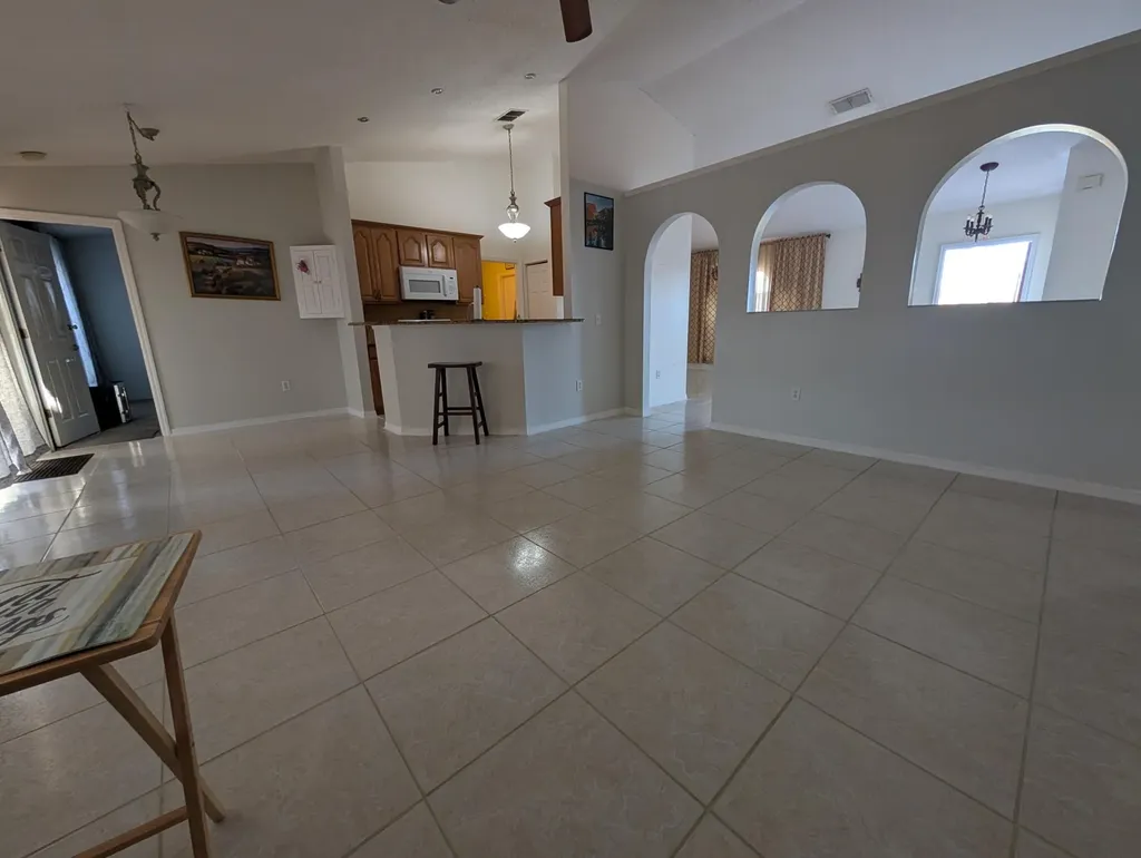 531 SW Bradshaw Circle Port St Lucie FL 34953