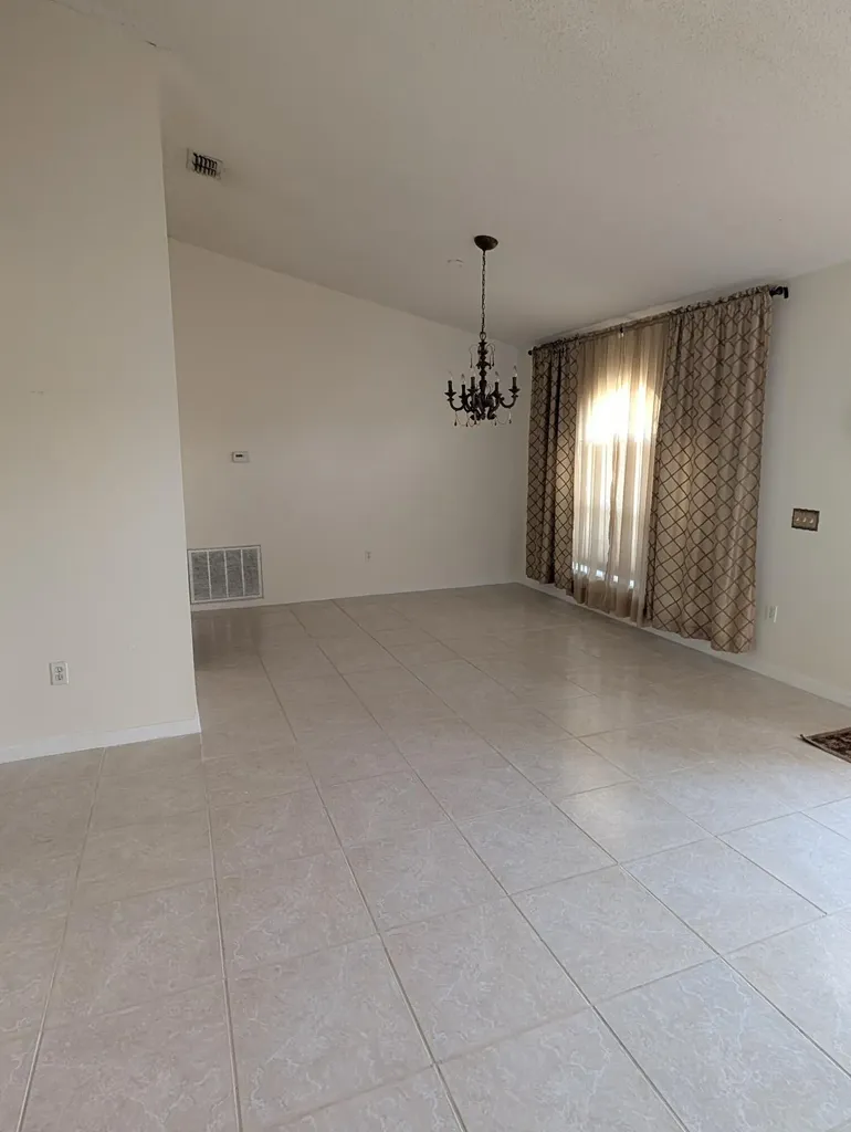 531 SW Bradshaw Circle Port St Lucie FL 34953