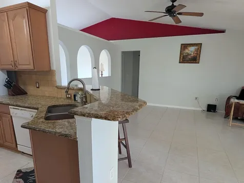 531 SW Bradshaw Circle Port St Lucie FL 34953