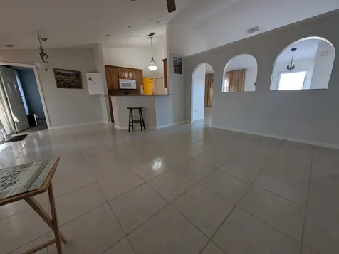 531 SW Bradshaw Circle Port St Lucie FL 34953