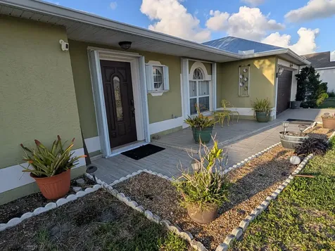 531 SW Bradshaw Circle Port St Lucie FL 34953