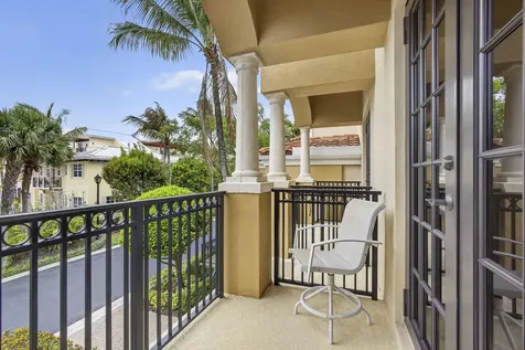 803 Del Sol Circle Tequesta FL 33469