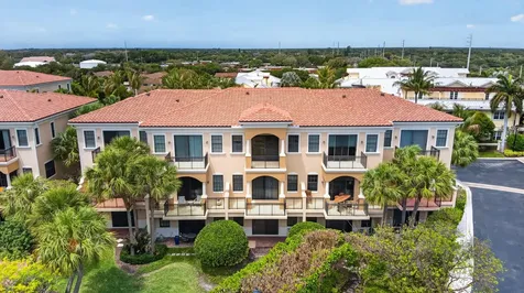 803 Del Sol Circle Tequesta FL 33469