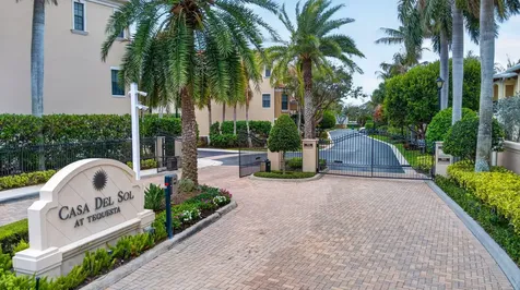 803 Del Sol Circle Tequesta FL 33469