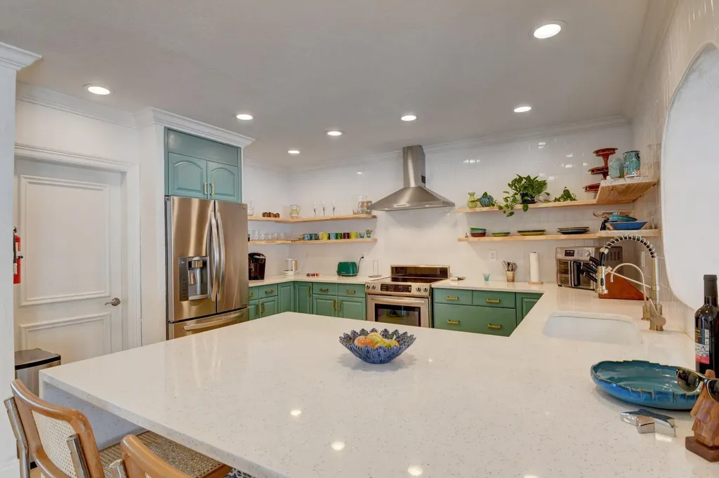 251 NE 2nd Circle Boca Raton FL 33431