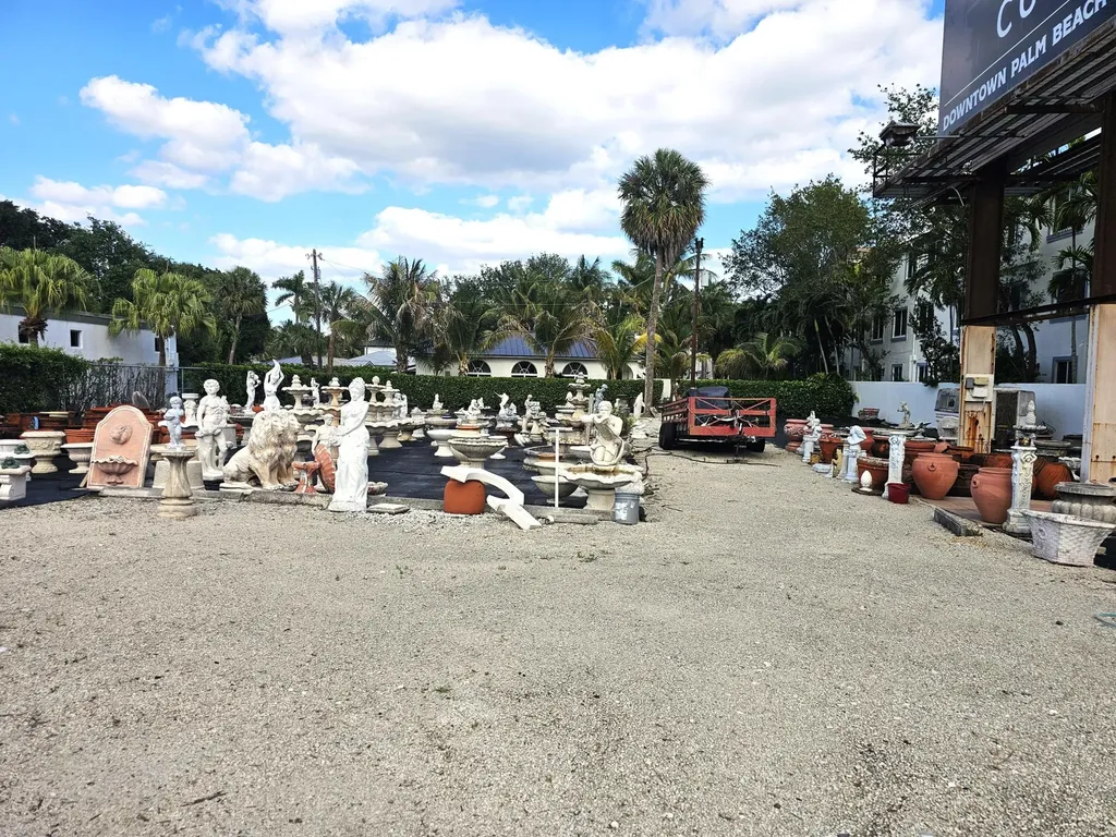 3675 N Federal Highway Boynton Beach FL 33435