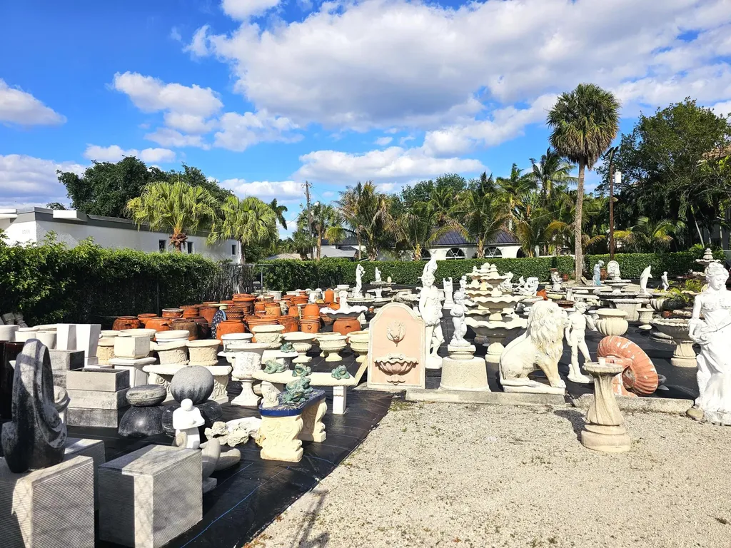 3675 N Federal Highway Boynton Beach FL 33435
