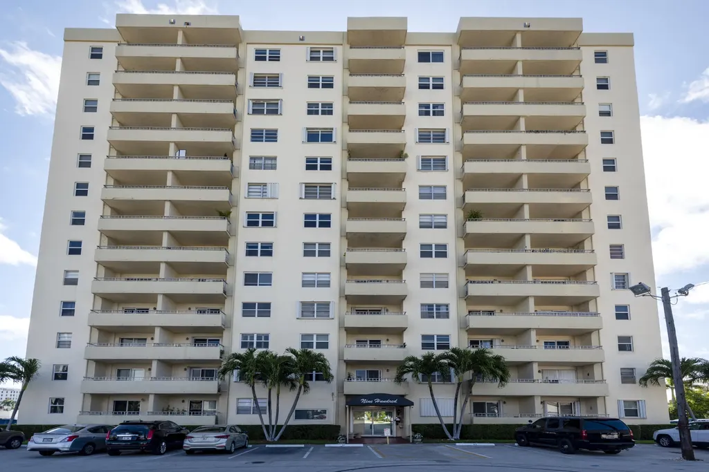 900 NE 18th Avenue Fort Lauderdale FL 33304