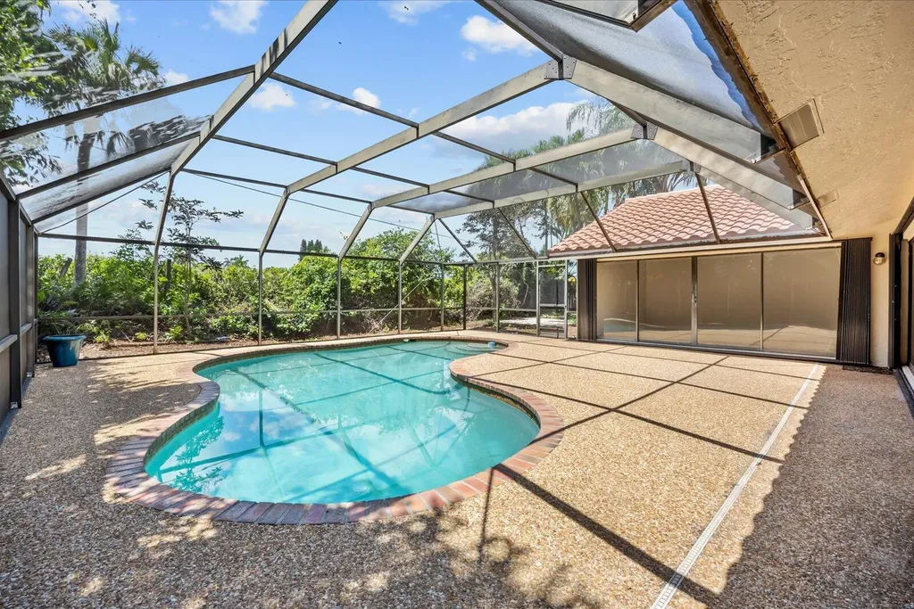 21143 N Escondido Way Way N Boca Raton FL 33433