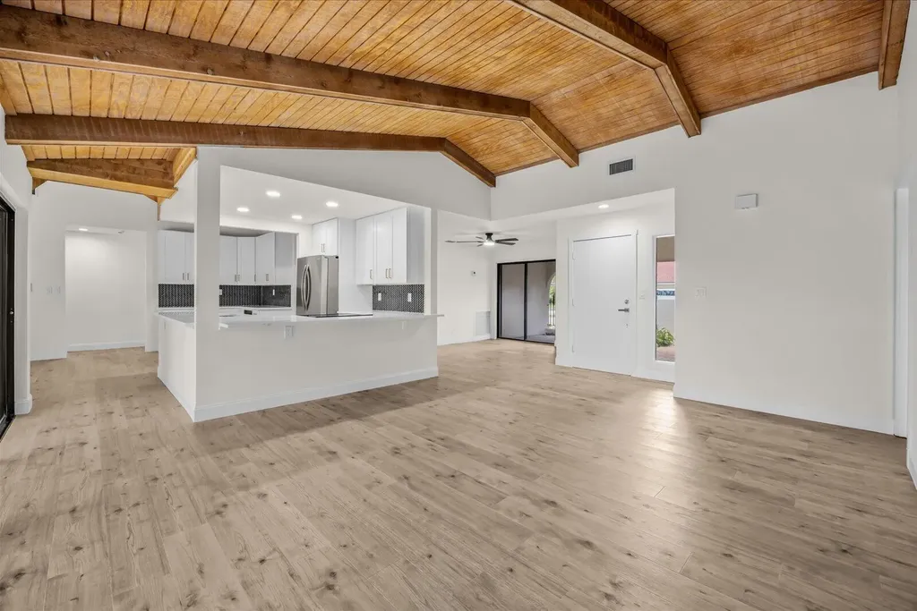 21143 N Escondido Way Way N Boca Raton FL 33433